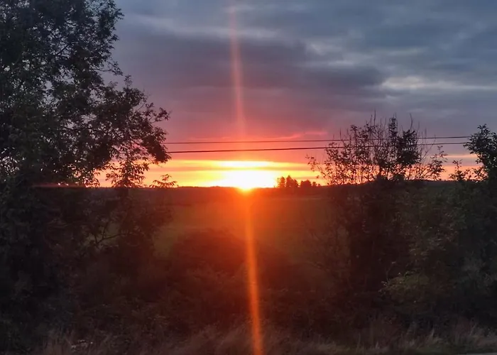 Happy Hill בית הארחה *