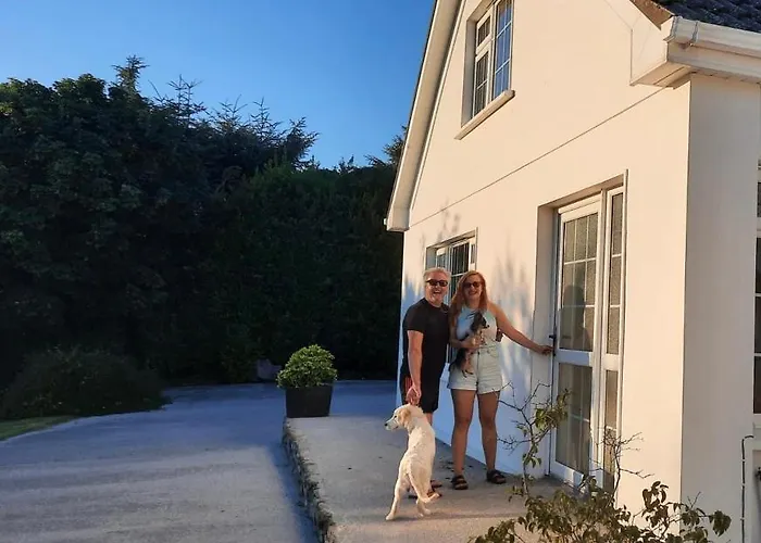 Happy Hill בית הארחה *