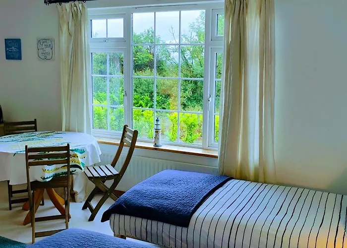 בית הארחה Happy Hill יוגאל